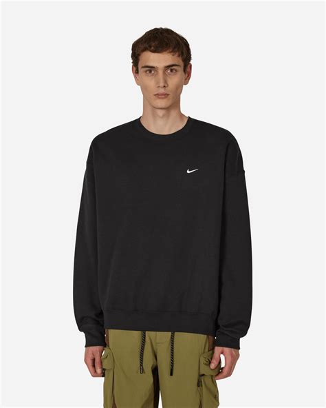 nike swoosh crew sweatshirt.